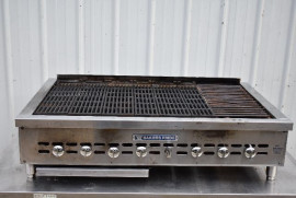 BAKERS PRIDE XX-8 COUNTERTOP NATURAL GAS CHARBROILER