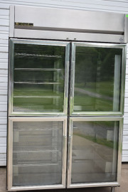 TRUE TA2HPT-4HS-4HG FULL HEIGHT 8 DOORS PASS THRU INSULATED HEATED CABINET