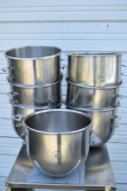 HOBART A-200-20 STAINLESS STEEL MIXING BOWL 20 QT