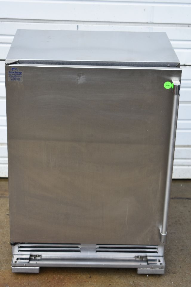 PERLICK HD24WS REFRIGERATED WINE COOLER Giro Group Food Service Equipment